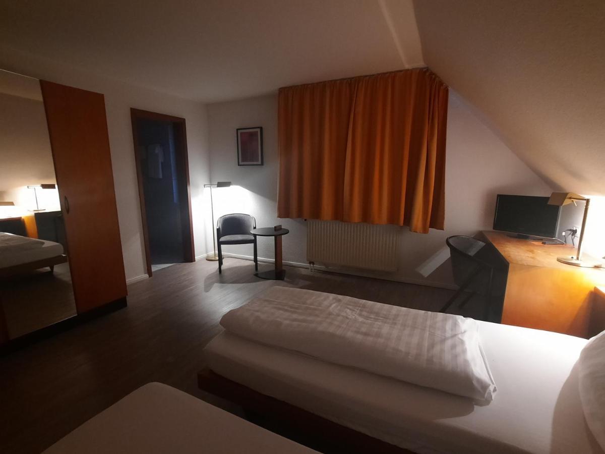 Hotel Lamm Nufringen Экстерьер фото
