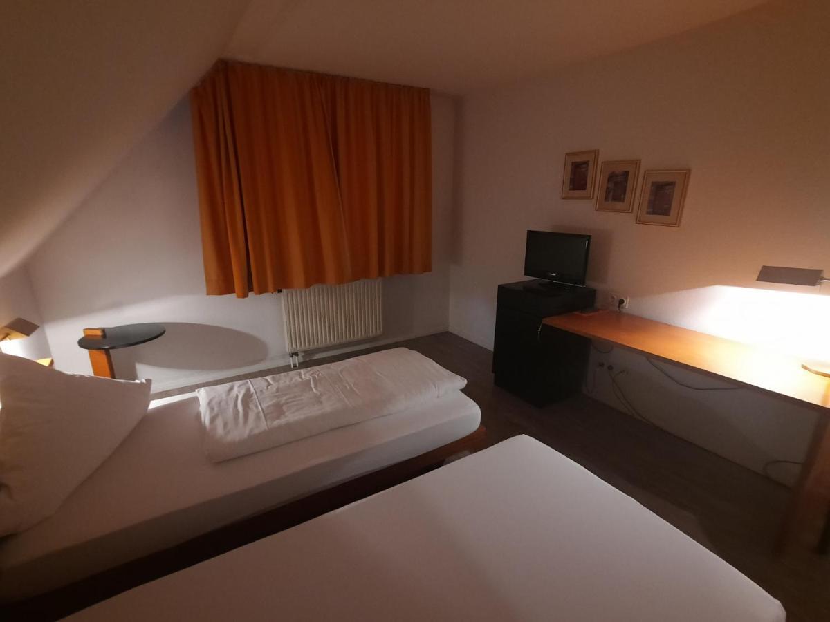 Hotel Lamm Nufringen Экстерьер фото